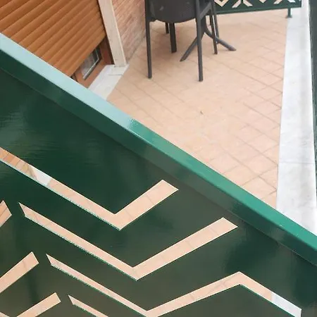 The White فندق مبيت وإفطار