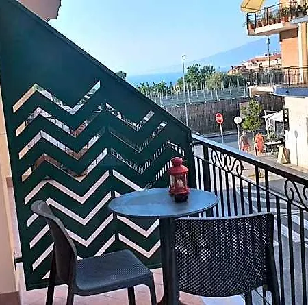 Bed & Breakfast The White 4*