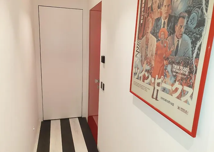 The White 住宿加早餐酒店