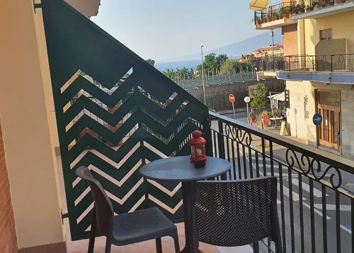 住宿加早餐酒店 The White