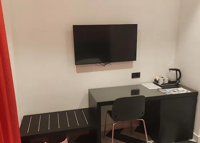 The White 住宿加早餐酒店 4*