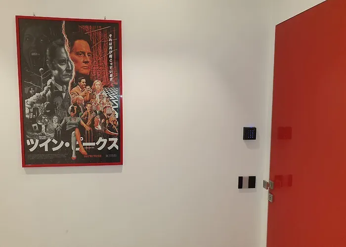 The White 4* Sorrento